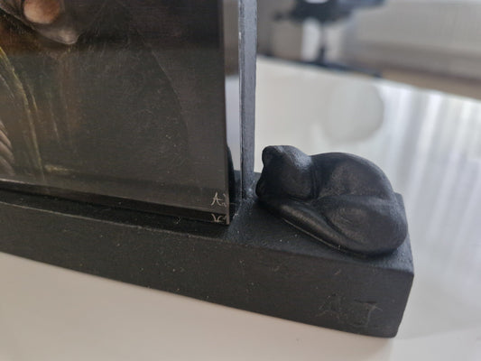 Průzkumník - Guardian Desk Art