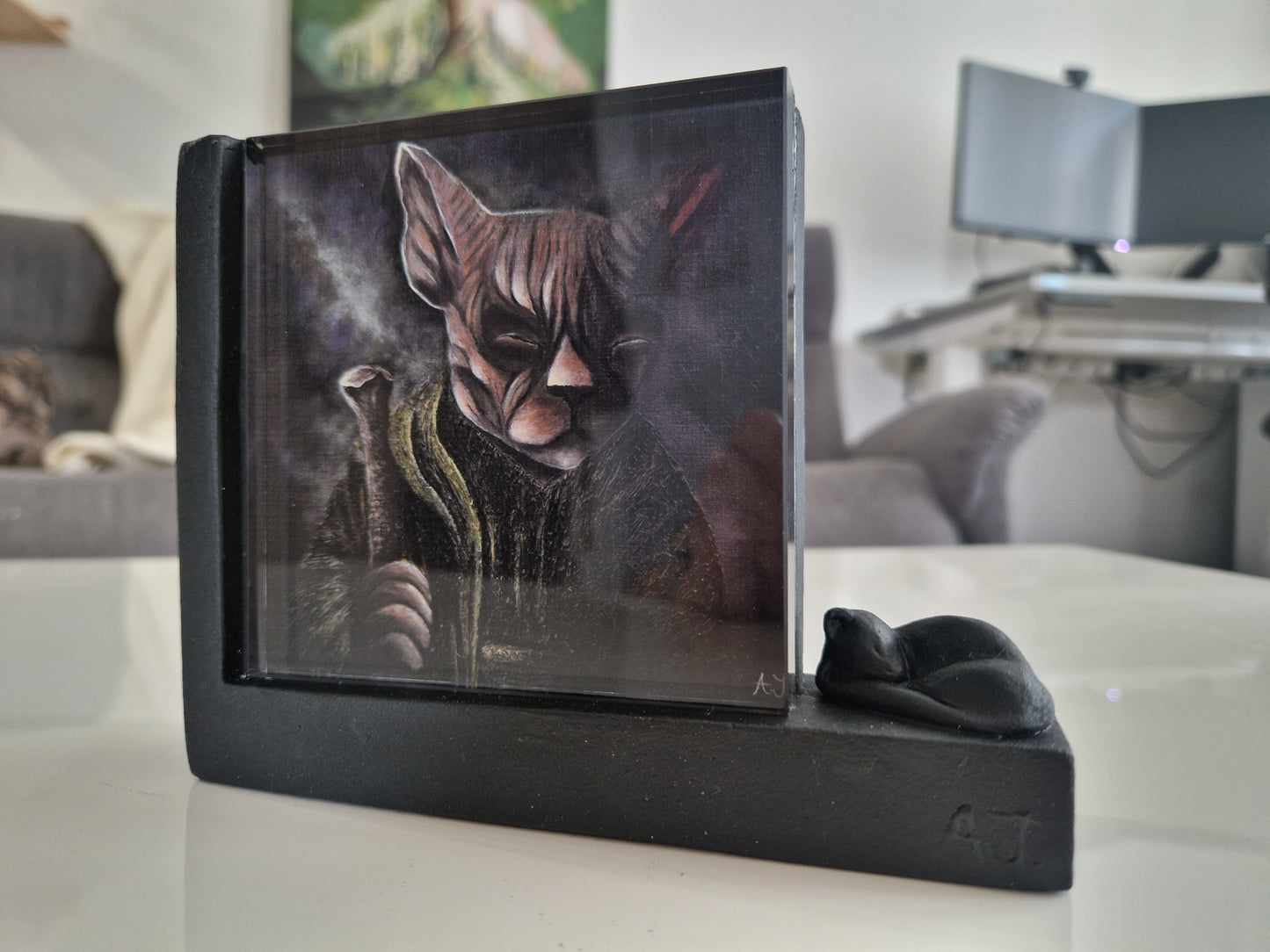 Průzkumník - Guardian Desk Art