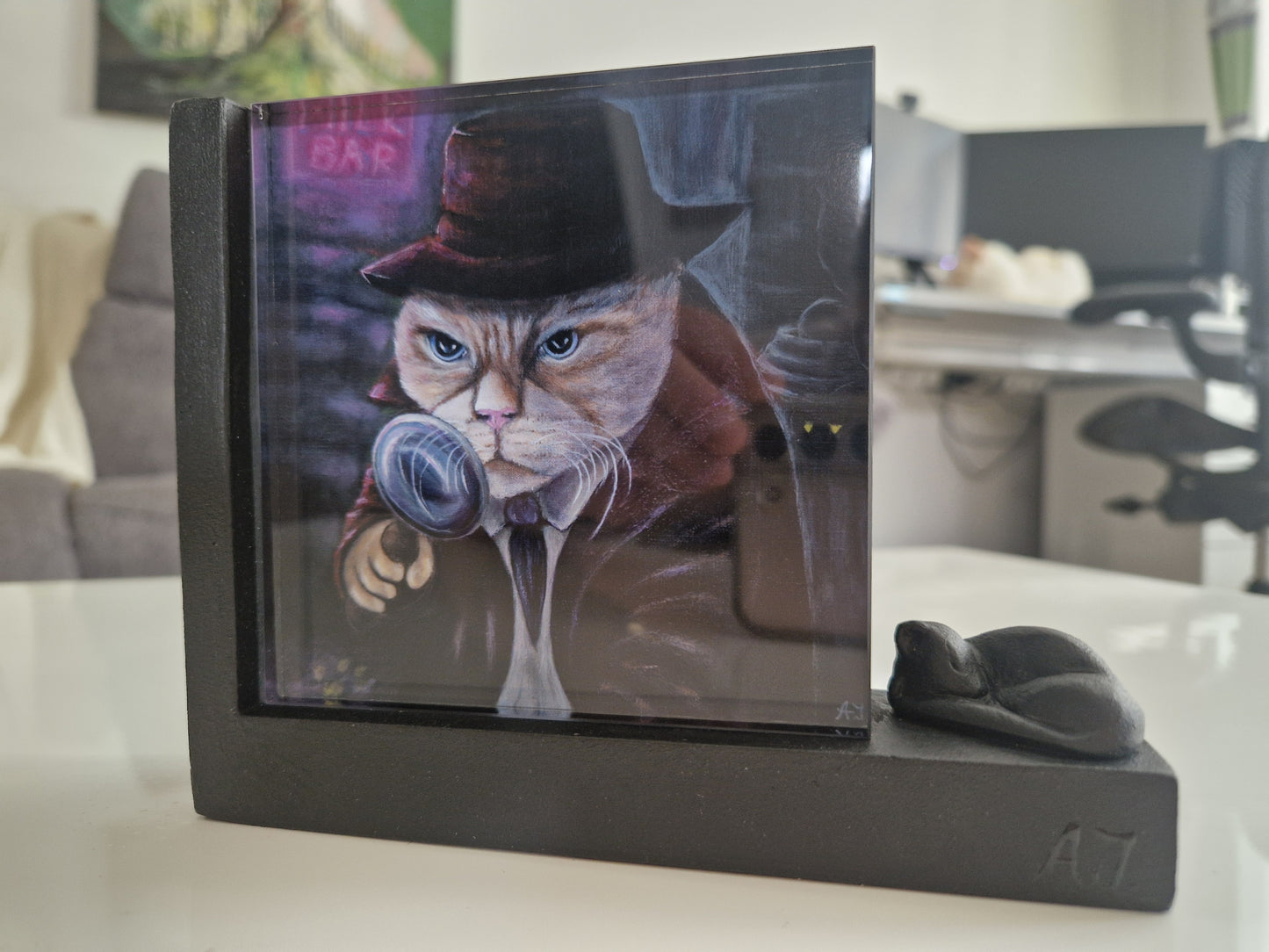 Průzkumník - Guardian Desk Art